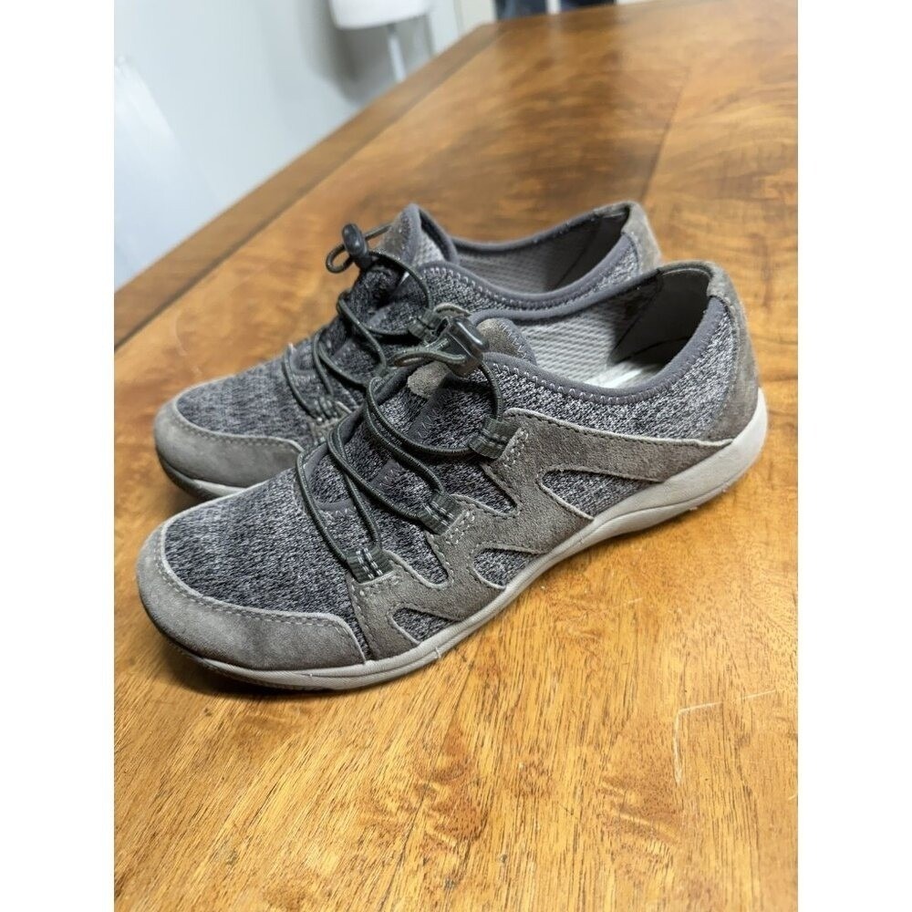 Dansko Women's 7 Holland Taupe Tan Suede Leather Low Bungee Comfort  Shoes